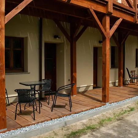 Agroturystyka Borow Prusice Exterior photo